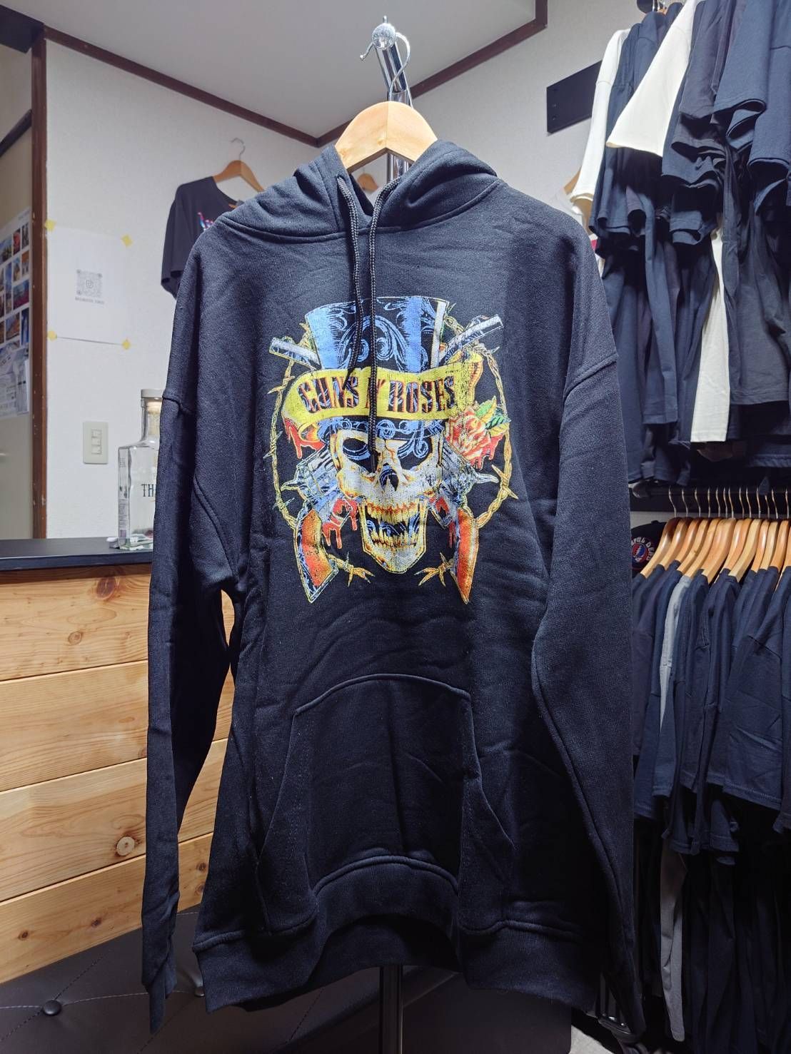 ガンズ＆ローゼス＿GUNS N' ROSES  新品オフィシャルフーディー　Appetite For Destruction  バックプリント無し