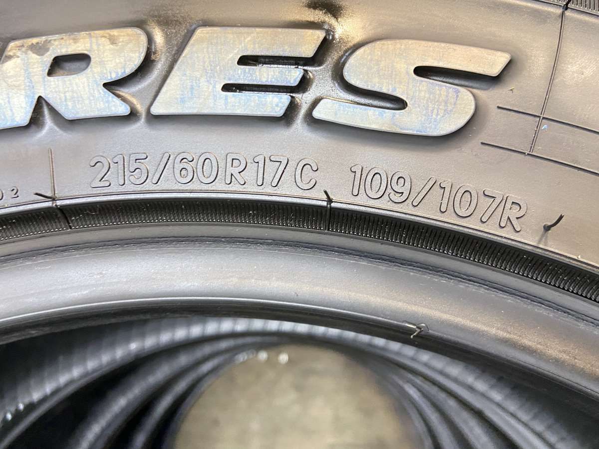 60R17 109