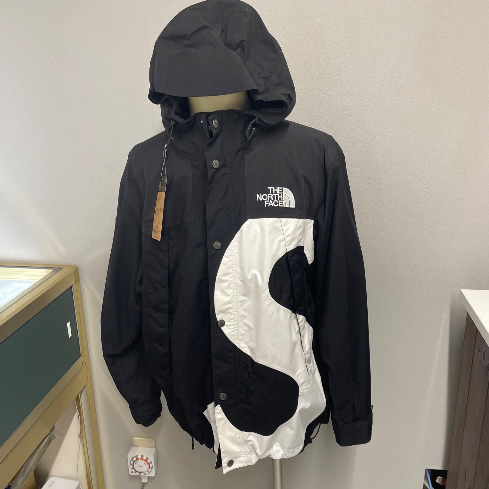 シュプリーム×ノースフェイス ロゴ マウンテンジャケット NP620021 Lサイズ A25-3033