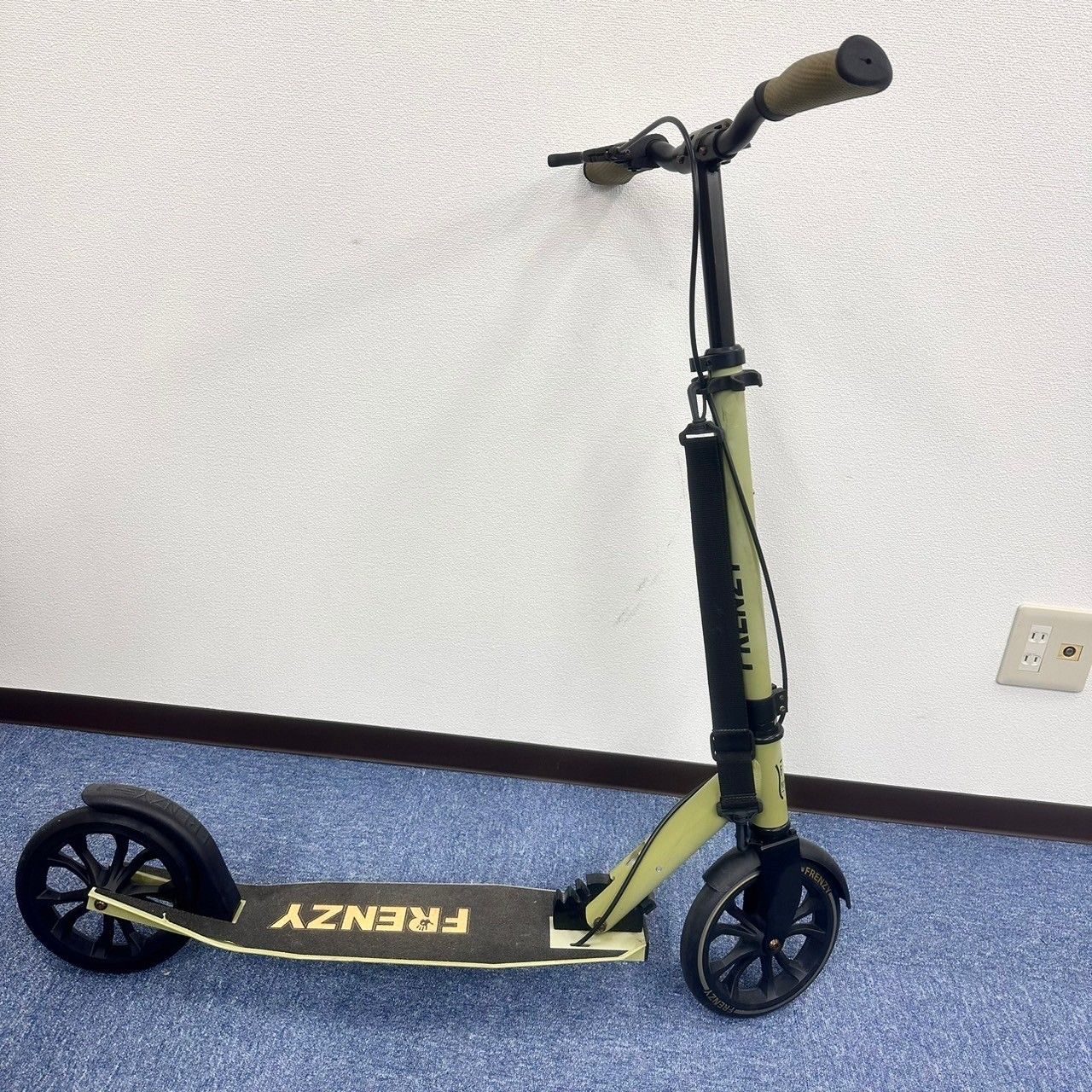 キックスクーター キックボード