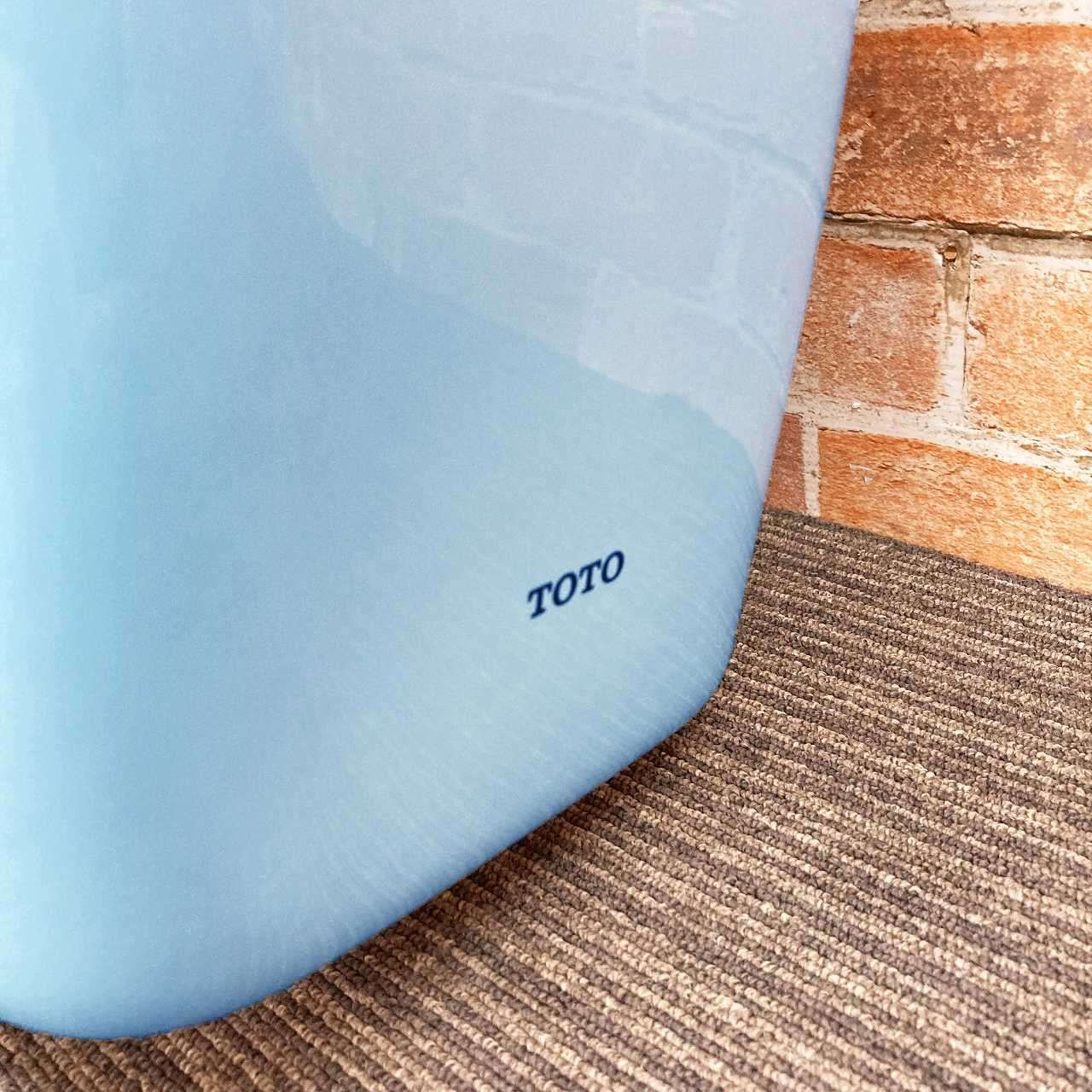 ロータンクと蓋のセット