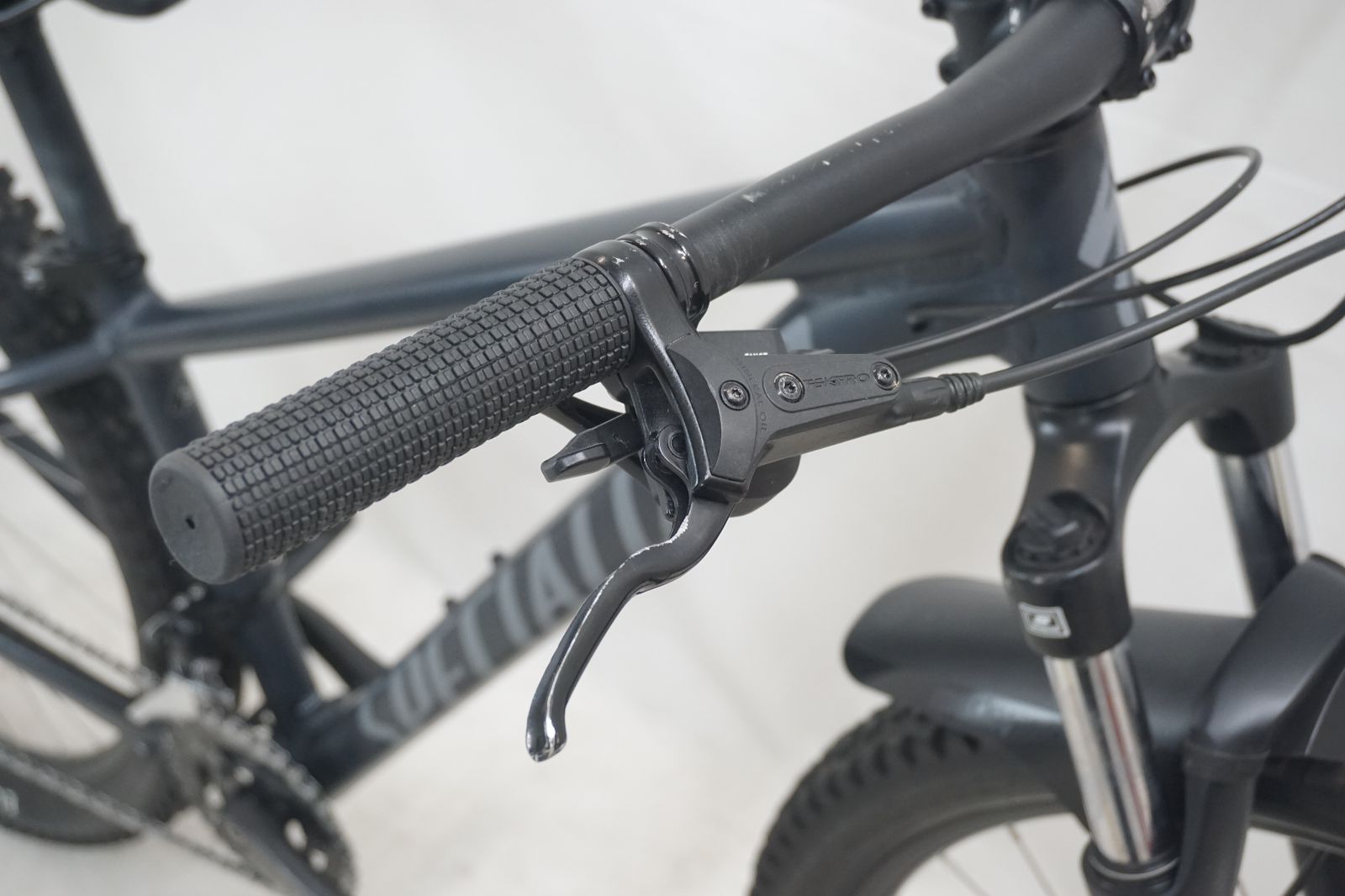 スペシャライズド