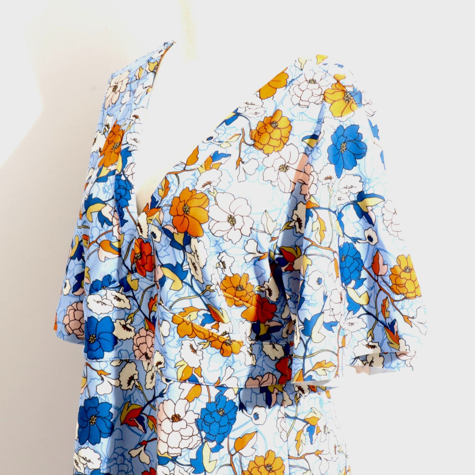 ☆訳あり☆ ZARA ザラ トップス カットソー チュニック 半袖 花柄 背中