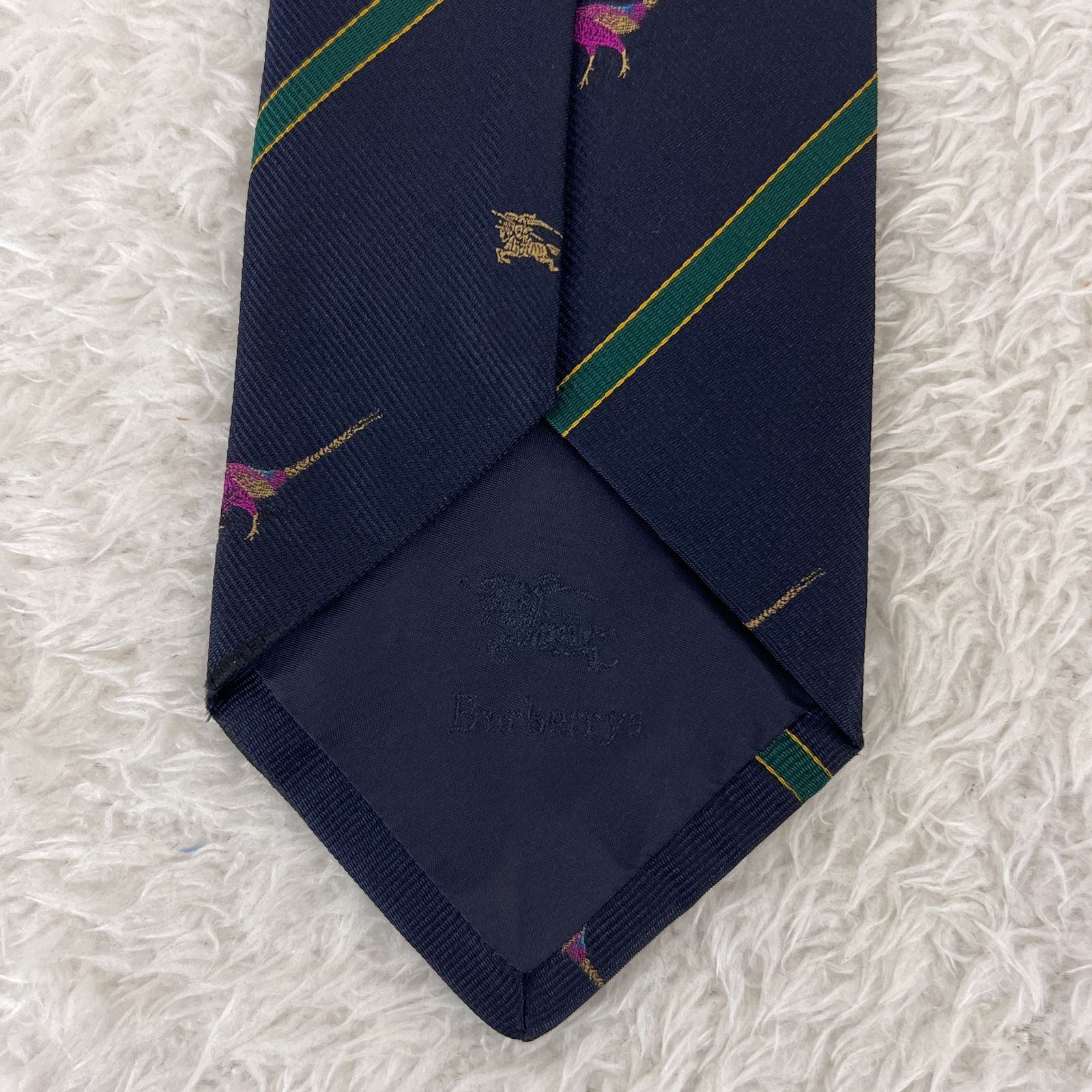 【美品】BURBERRY 総柄 シルク ネクタイ ビジネス フォーマル 仕事 紺 美品》Burberry (バーバリー) シルクネクタイ 総柄 レジメンタル
