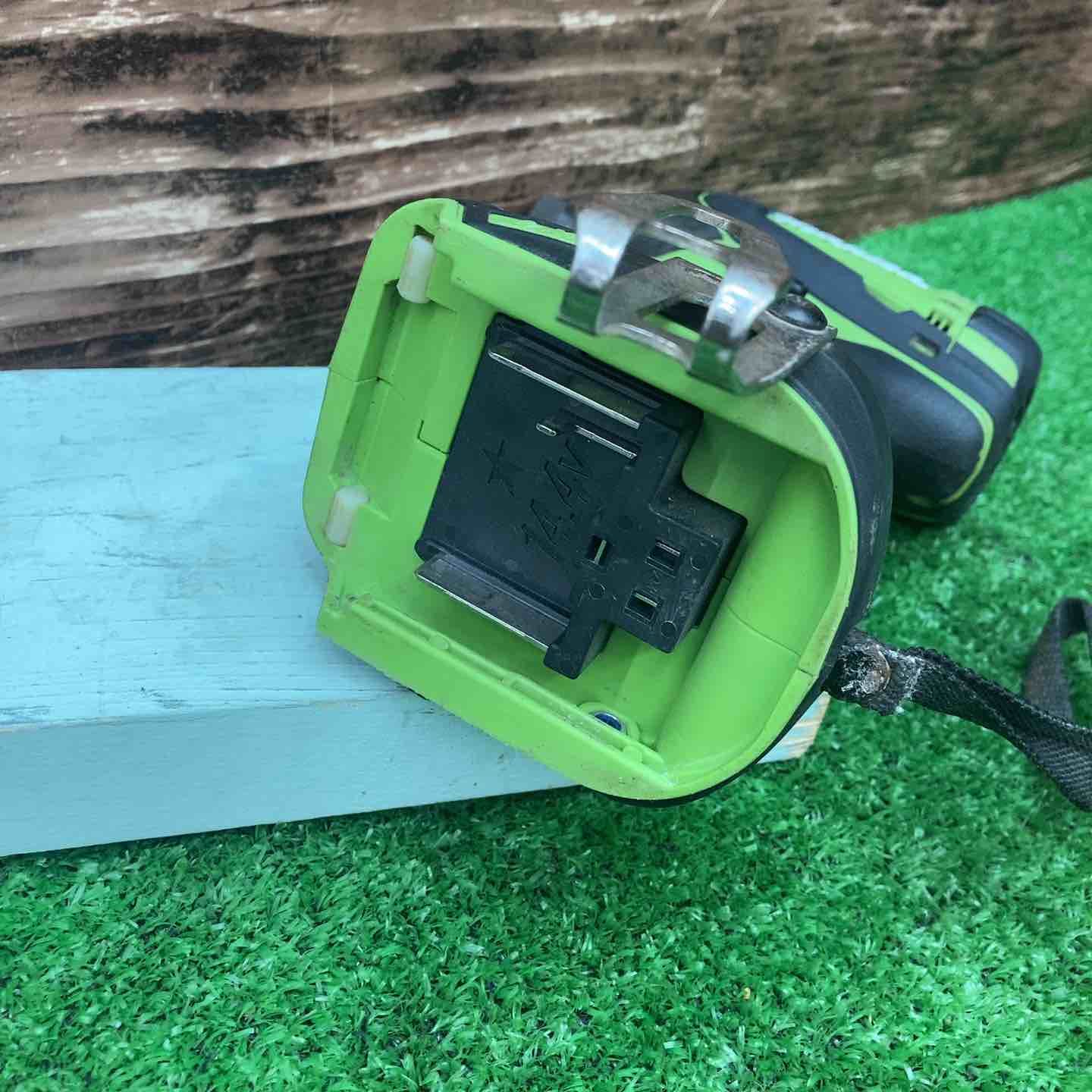 コードレスインパクトドライバー