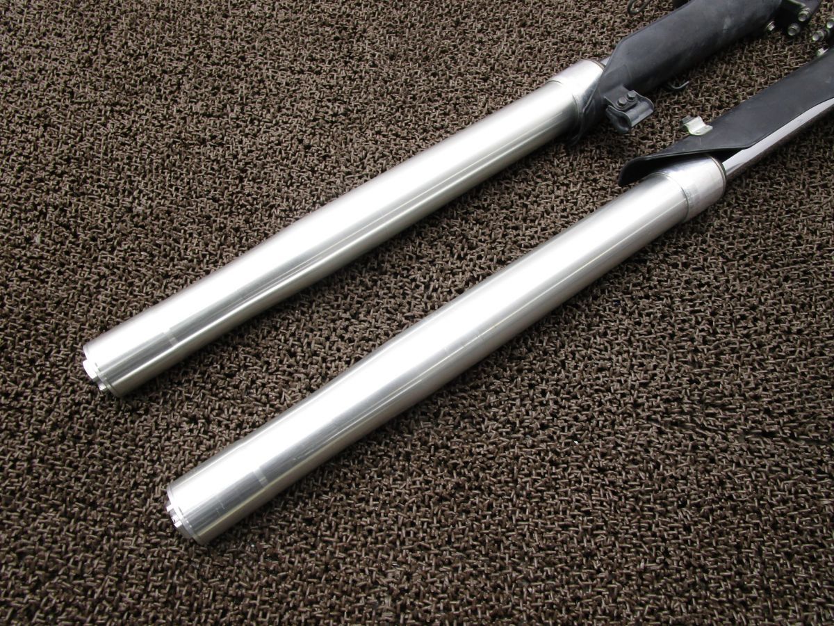 国内優良メーカー ラジエーター 参考純正品番：16400-67090 トヨタ ツーリングハイエース KCH40W 1KZTE A/T 1999年07月〜2002年05月 国内優良メーカー ラジエーター トヨタ グランビア 参考純正品番