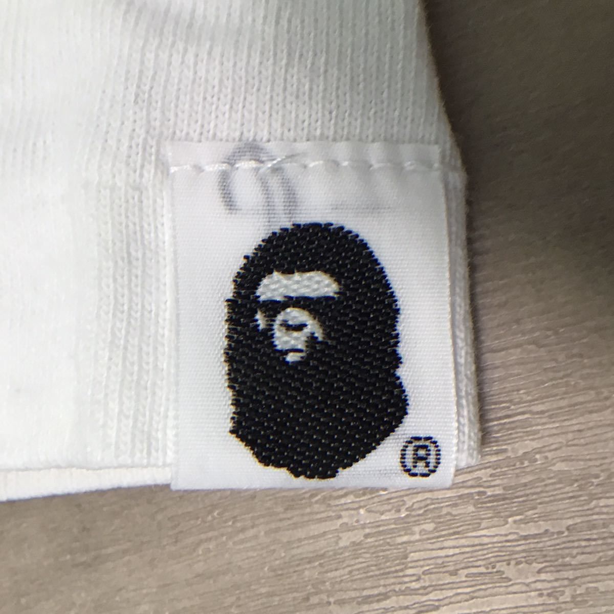 NFS限定 スワロフスキー シャーク Tシャツ BAPE ape shark - メルカリ