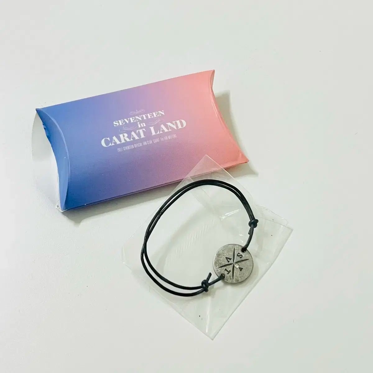 新品 SEVENTEEN(セブンティーン・セブチ) カラット CARAT