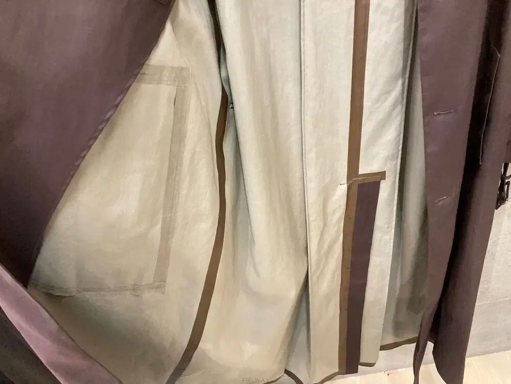 バーガンディー ー