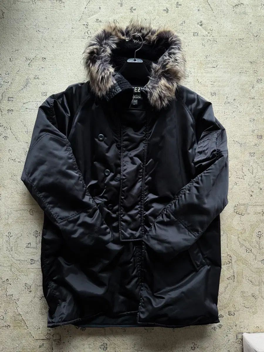 L イージーシーズン 1 YEEZY パーカー