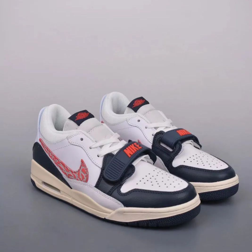 ジョーダンJordan Legacy 312スニーカー