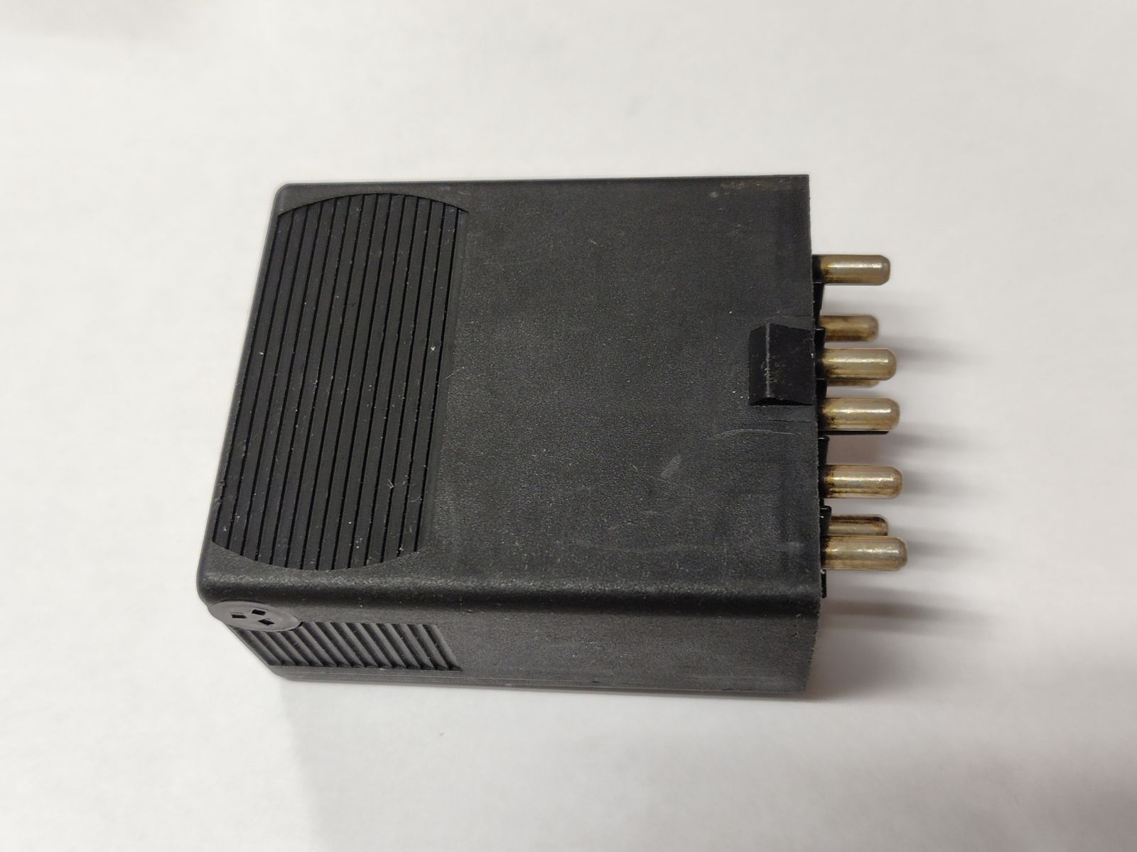 エアコンプレッサーリレー エアコン