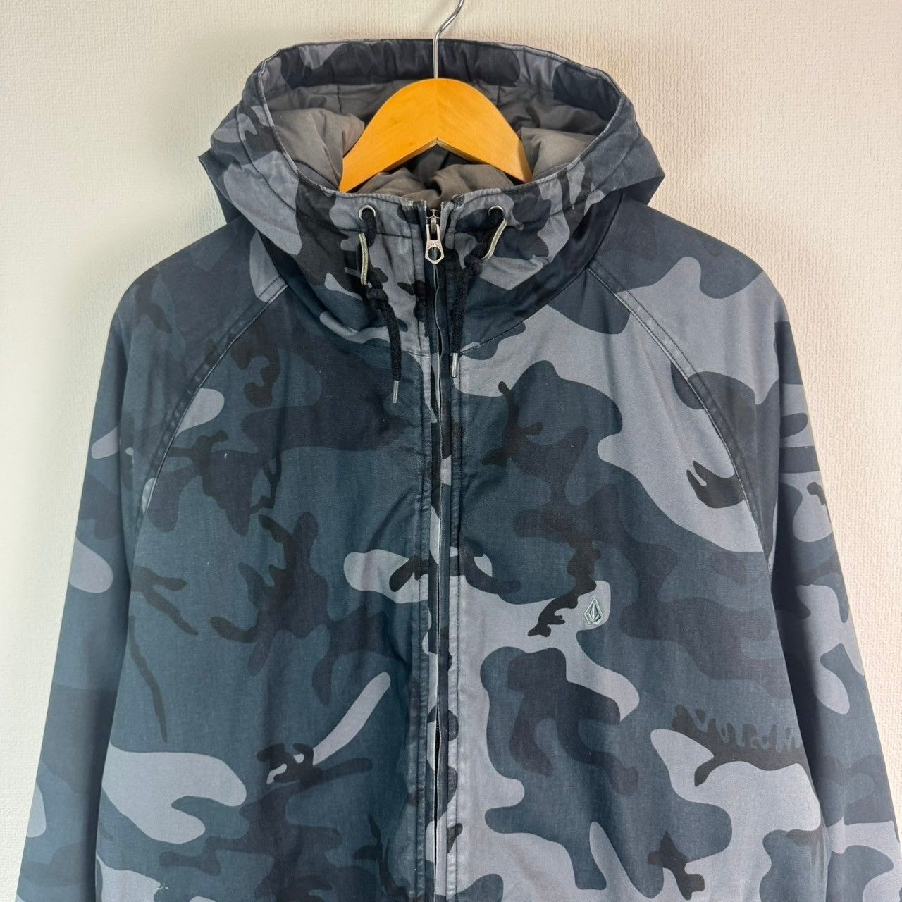 新品 ボルコム VOLCOM マウンテンパーカー マウンテンジャケット 