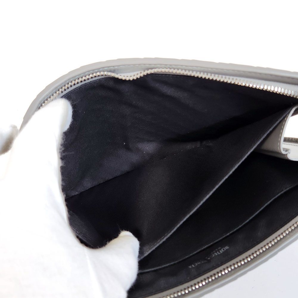 ボッテガヴェネタ BOTTEGA VENETA イントレチャート クラッチバッグ ー 