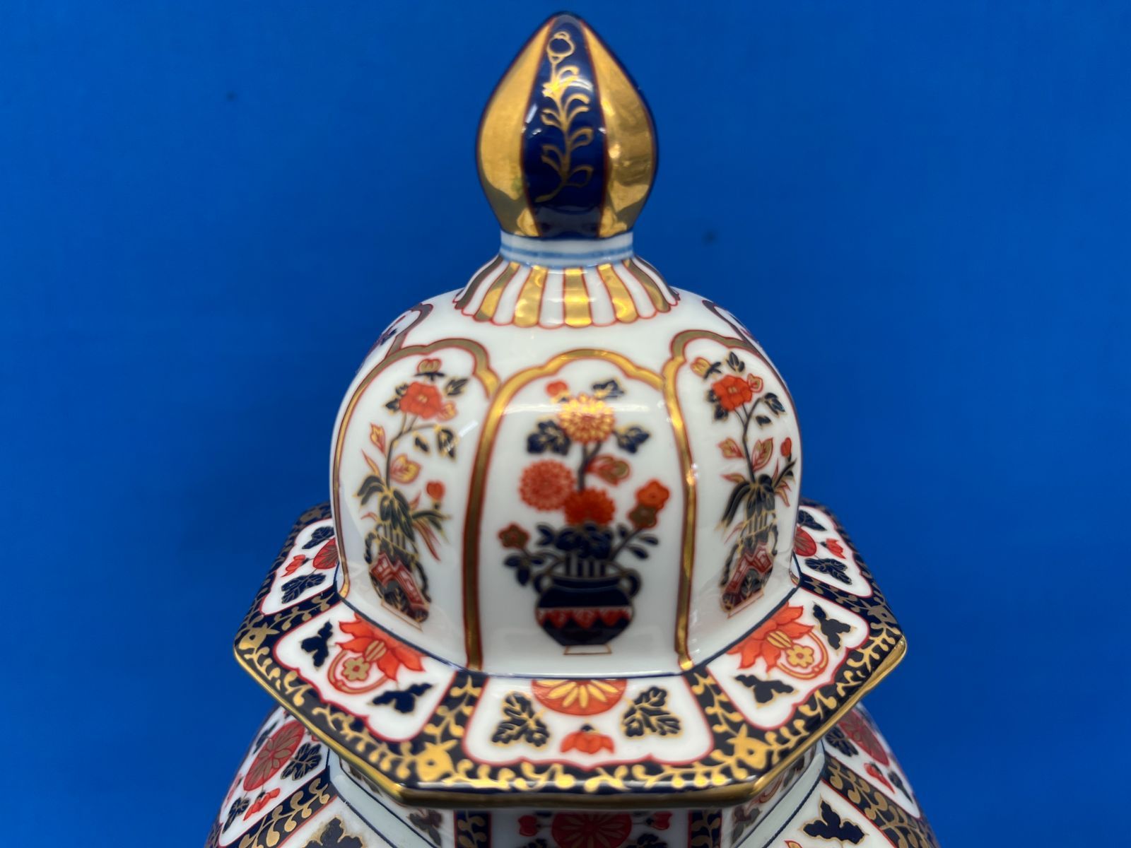 ◎未開栓 ニッカウヰスキー 古伊万里文様 花籠ボトル 720ml 43％ fit=scale-down,w=1200