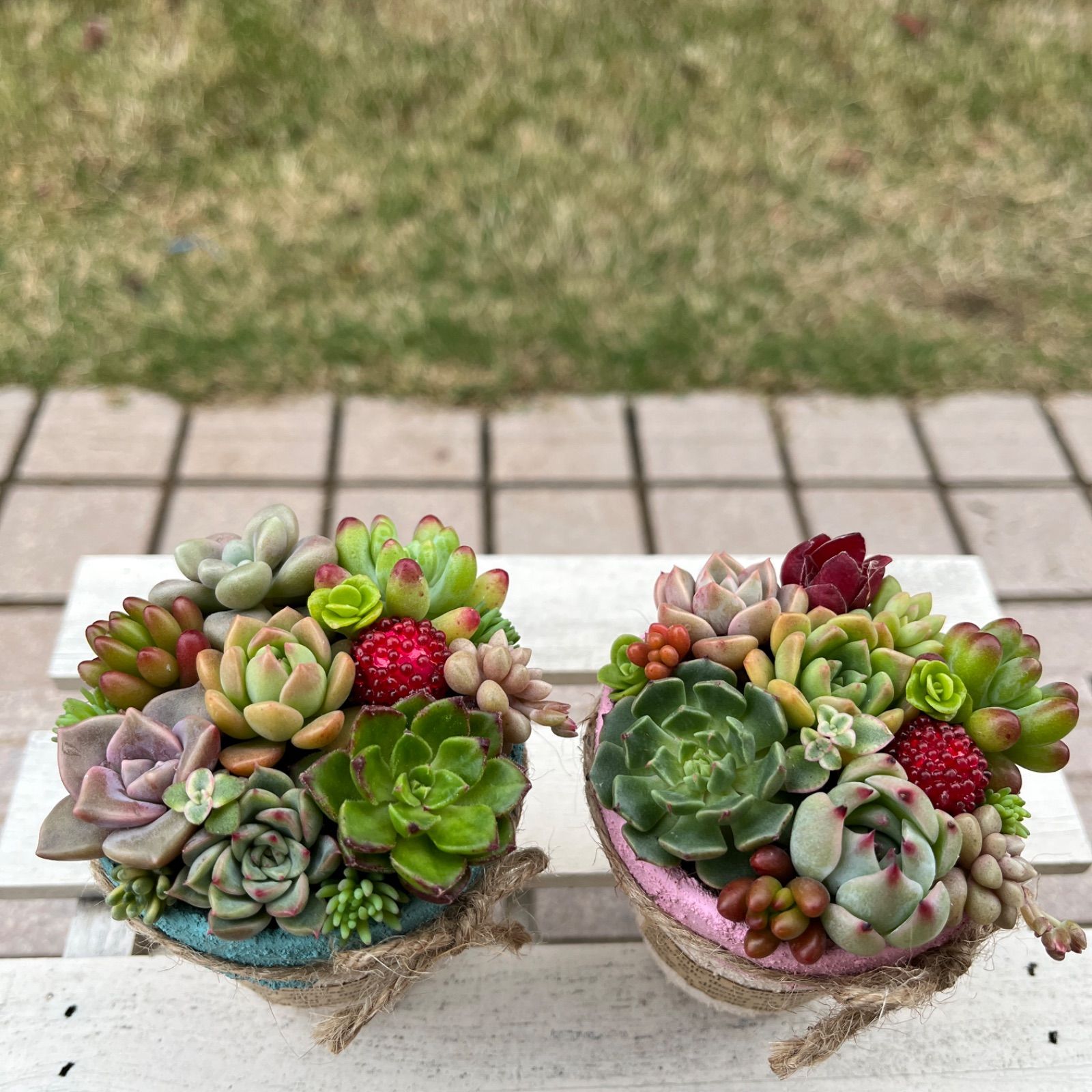 ☆2個セット☆♡そのまま飾れる♡リメ鉢♬多肉植物寄せ植え