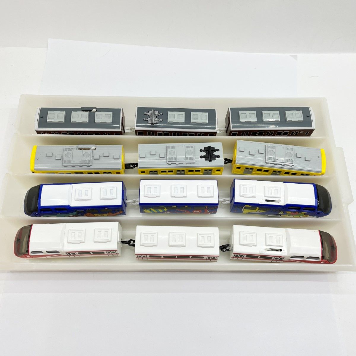 ◇◇TOMY プラレール トレインケース 阪急電鉄8000系 西武鉄道