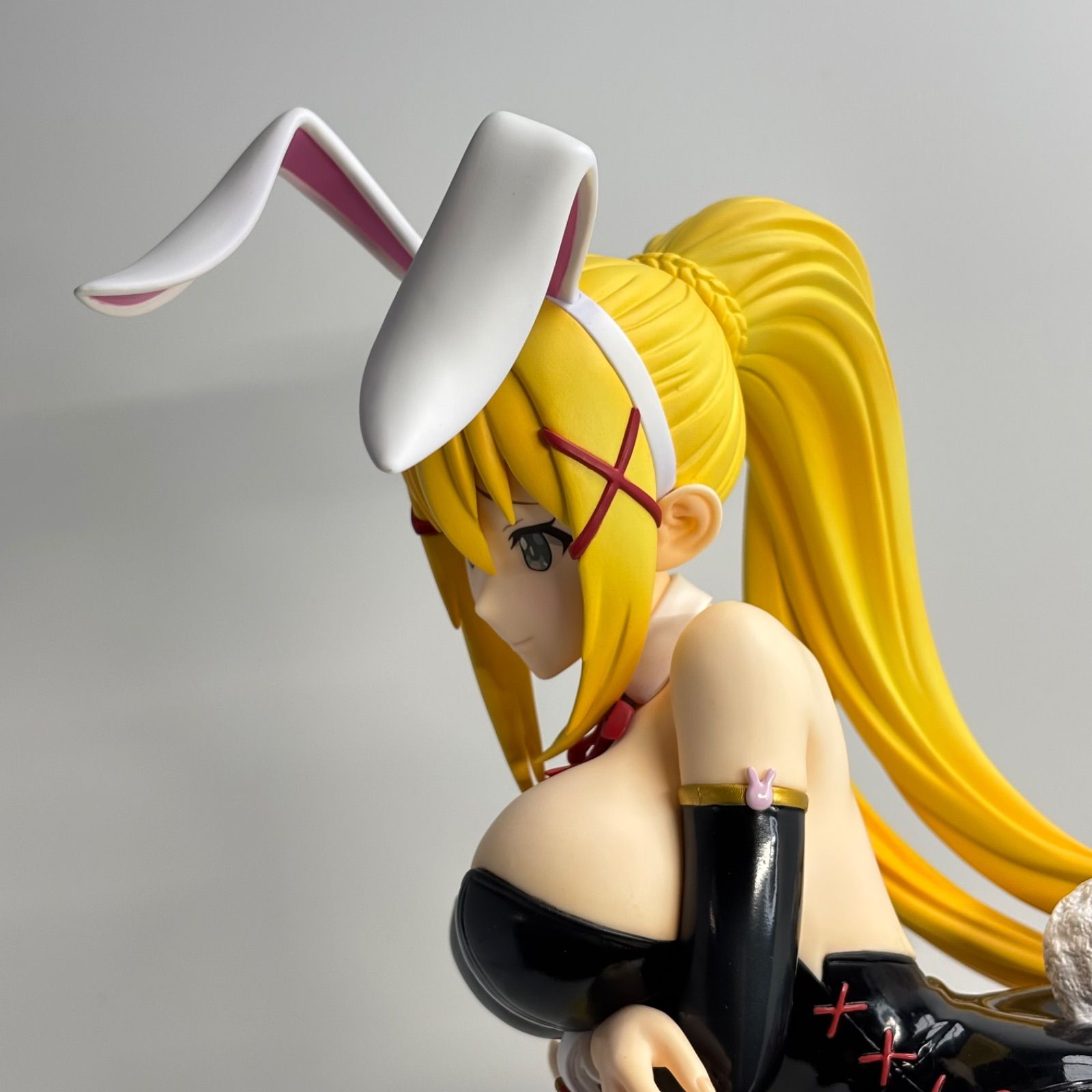 この素晴らしい世界に祝福を 1/4スケール フィギュア バニー ダクネス Amazon | 映画 この素晴らしい世界に祝福を! 紅伝説 ダクネス