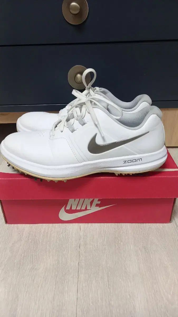 【雷市場（ポンジャン）商品韓国直送】(美品) ナイキエアズーム メンズゴルフシューズ ( 265 ）