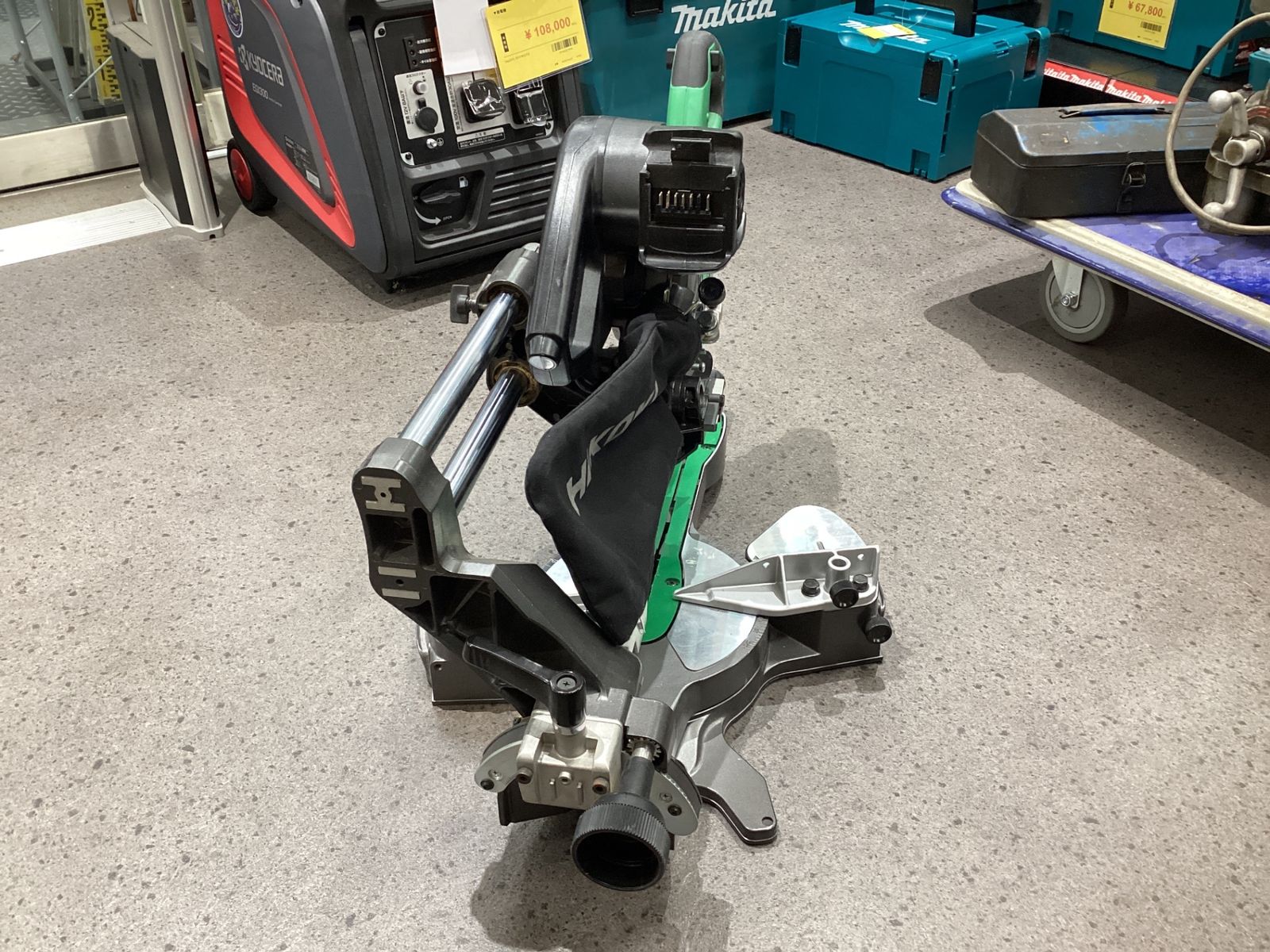 ハイコーキ HIKOKI 旧 日立工機 コードレス卓上スライド丸のこ C3607DRA K NN