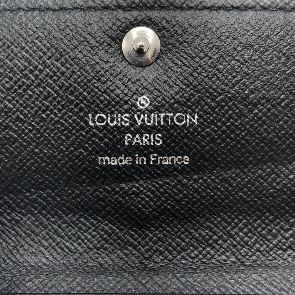 LOUIS