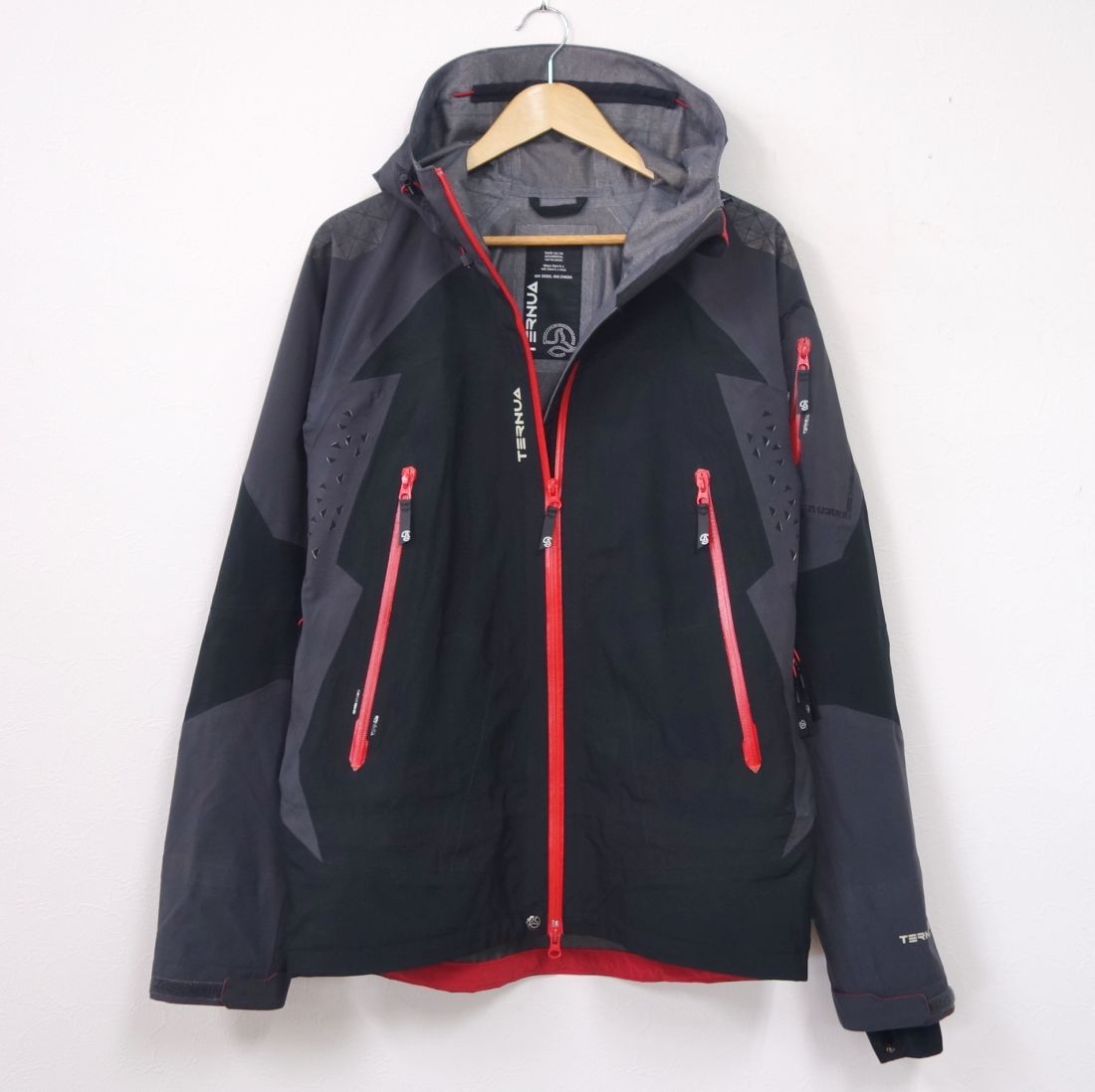 テルヌア TERNUA スキー ウエア GORE-TEX ゴアテックス L シェル