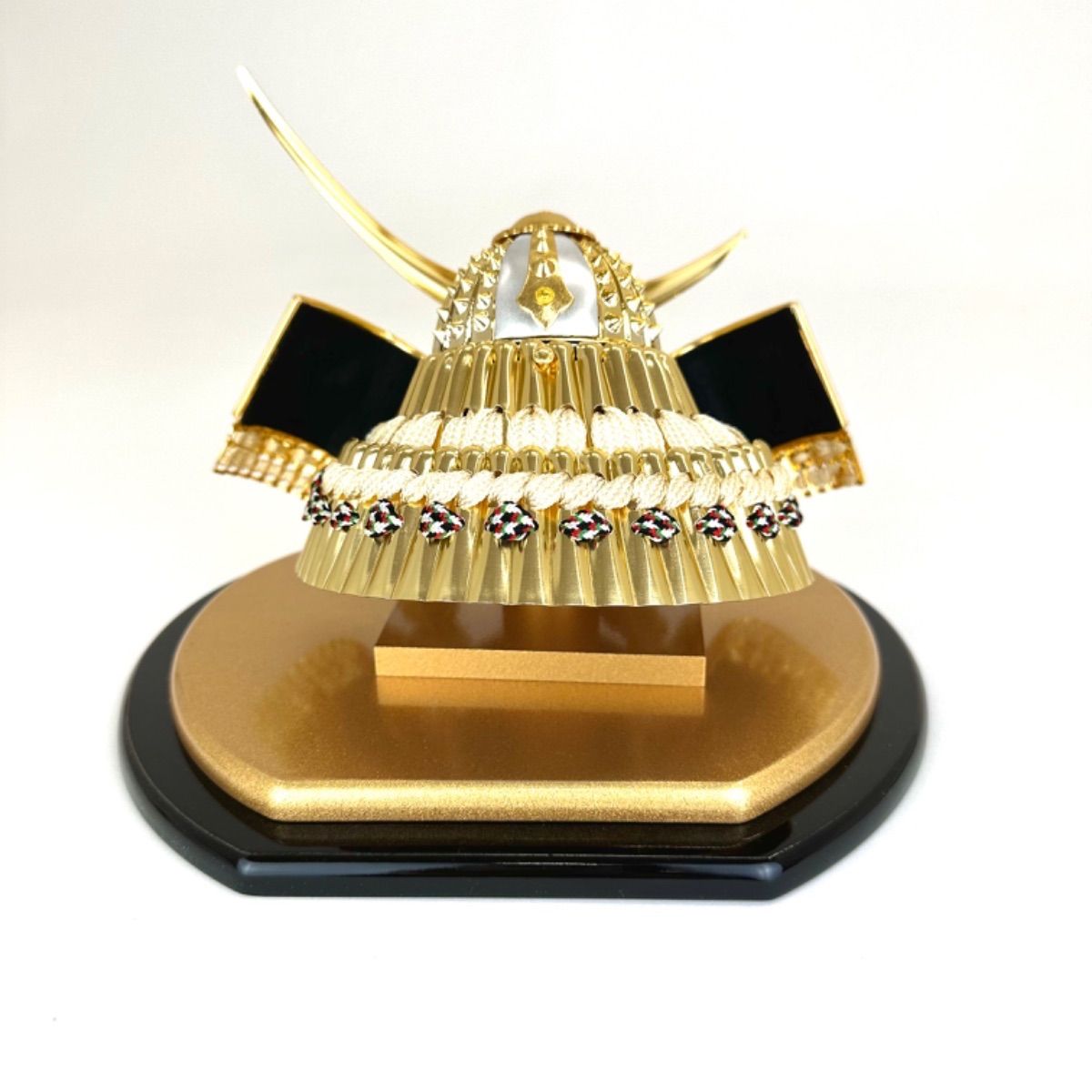 五月人形】新品 端午の節句 兜飾り ゴールド伊達 五月人形】新品 端午
