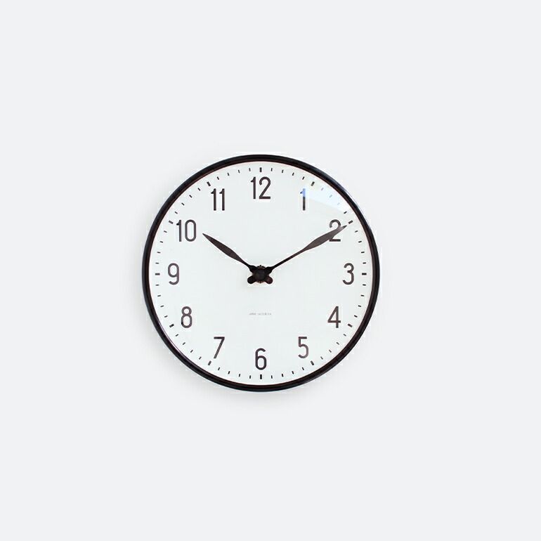 【新品】ARNE JACOBSEN[アルネ・ヤコブセン]  Wall Clock Station 160mm[壁掛け時計 小ぶり スイープ デンマーク　北欧　シンプル インテリア 贈り物 プレゼント ギフト]