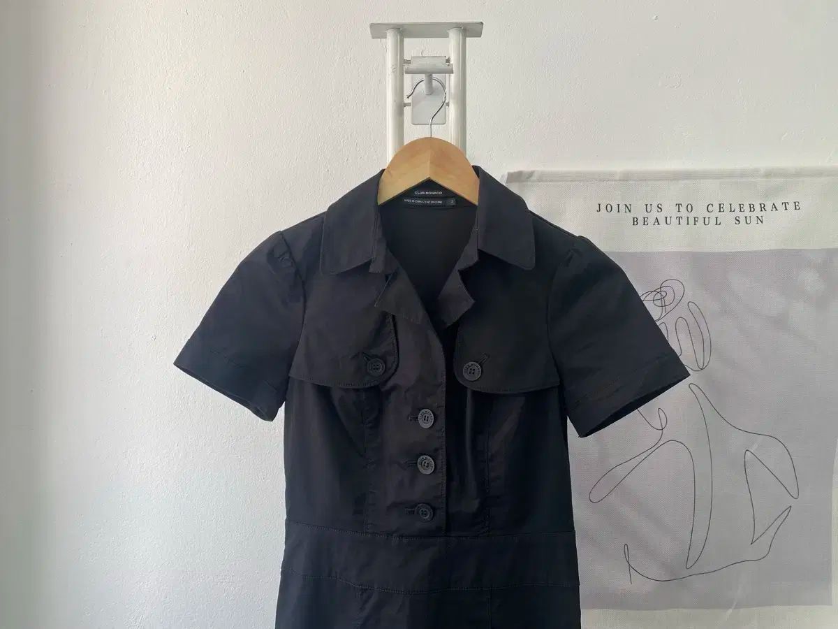 Club Monaco
