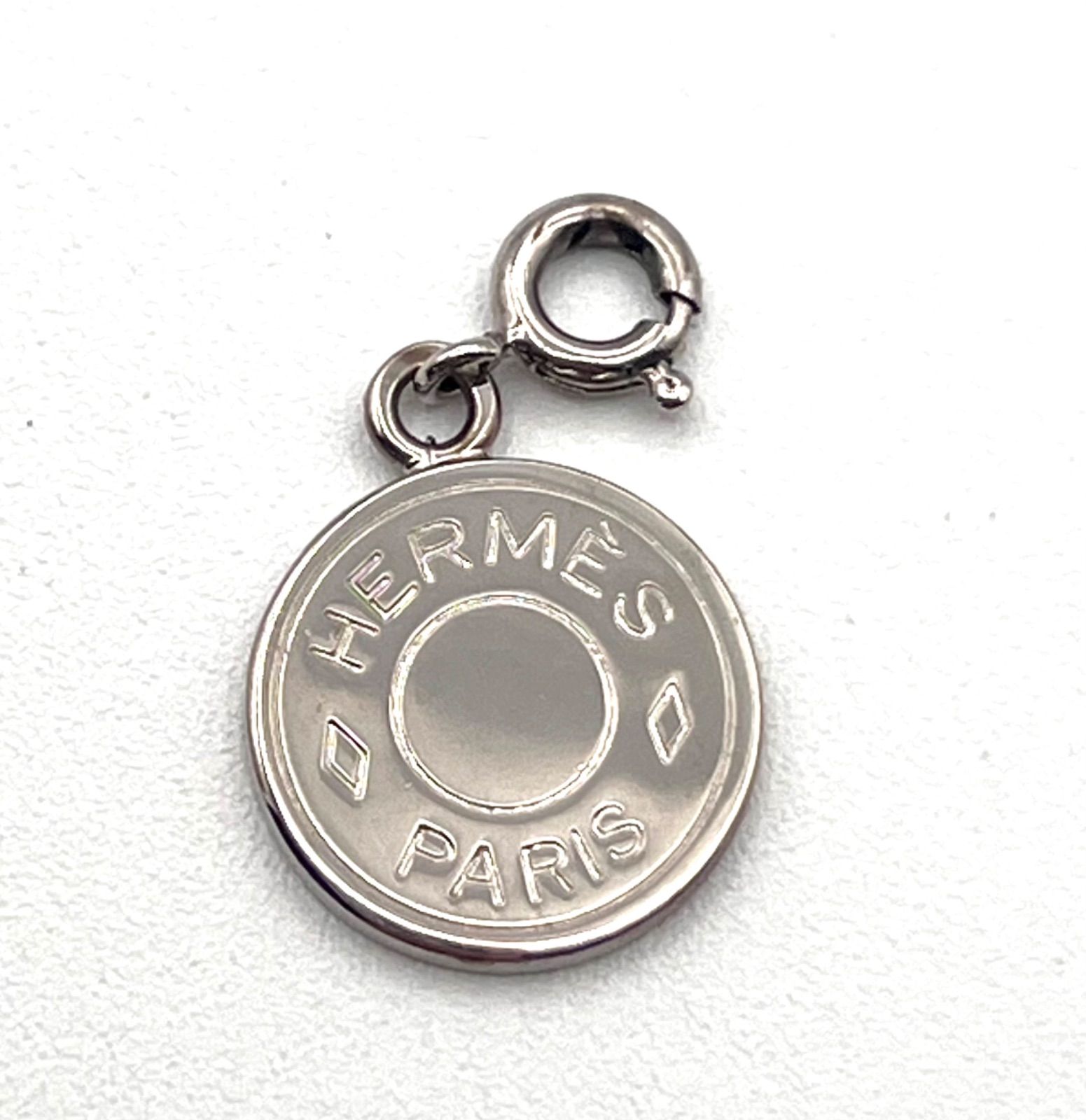 エルメス　HERMES セリエ　コイン　チャーム　ネックレストップ　シルバー HERMES エルメス セリエ AU750 AG925 18金 シルバー コイン