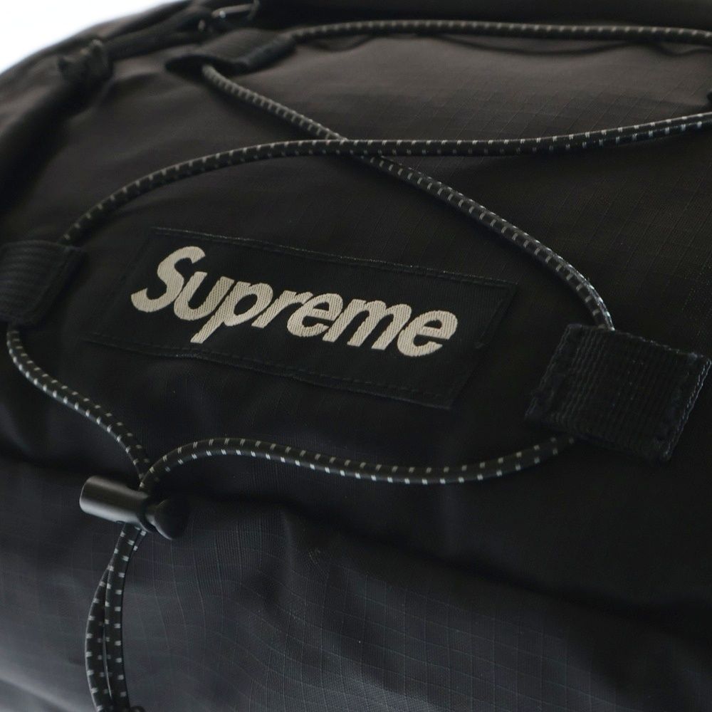 ボックスロゴ ナイロンウエストバッグ