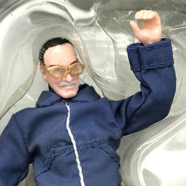 リー エクスクルーシブ