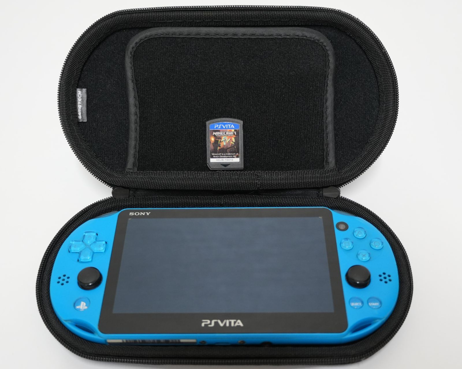 【美品】PSVITA PCH-2000 ブラック　マインクラフトソフト付き SONY PlayStation Vita PS 本体 PCH-2000 ZA11 Wi-Fiモデル