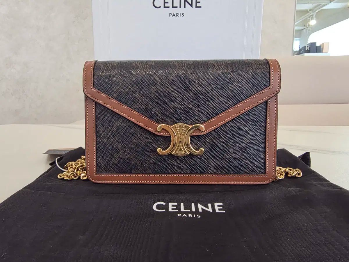 セリーヌ マゴ チェーン財布 - トリオンフ キャンバス - カーフスキン