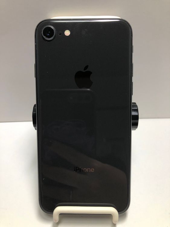 iPhone 8 スペースグレイ 64GB SIMロック解除済 おまけケース付 iPhone8 スペースグレイ 64GB ケース付き iPhone 8 スペース