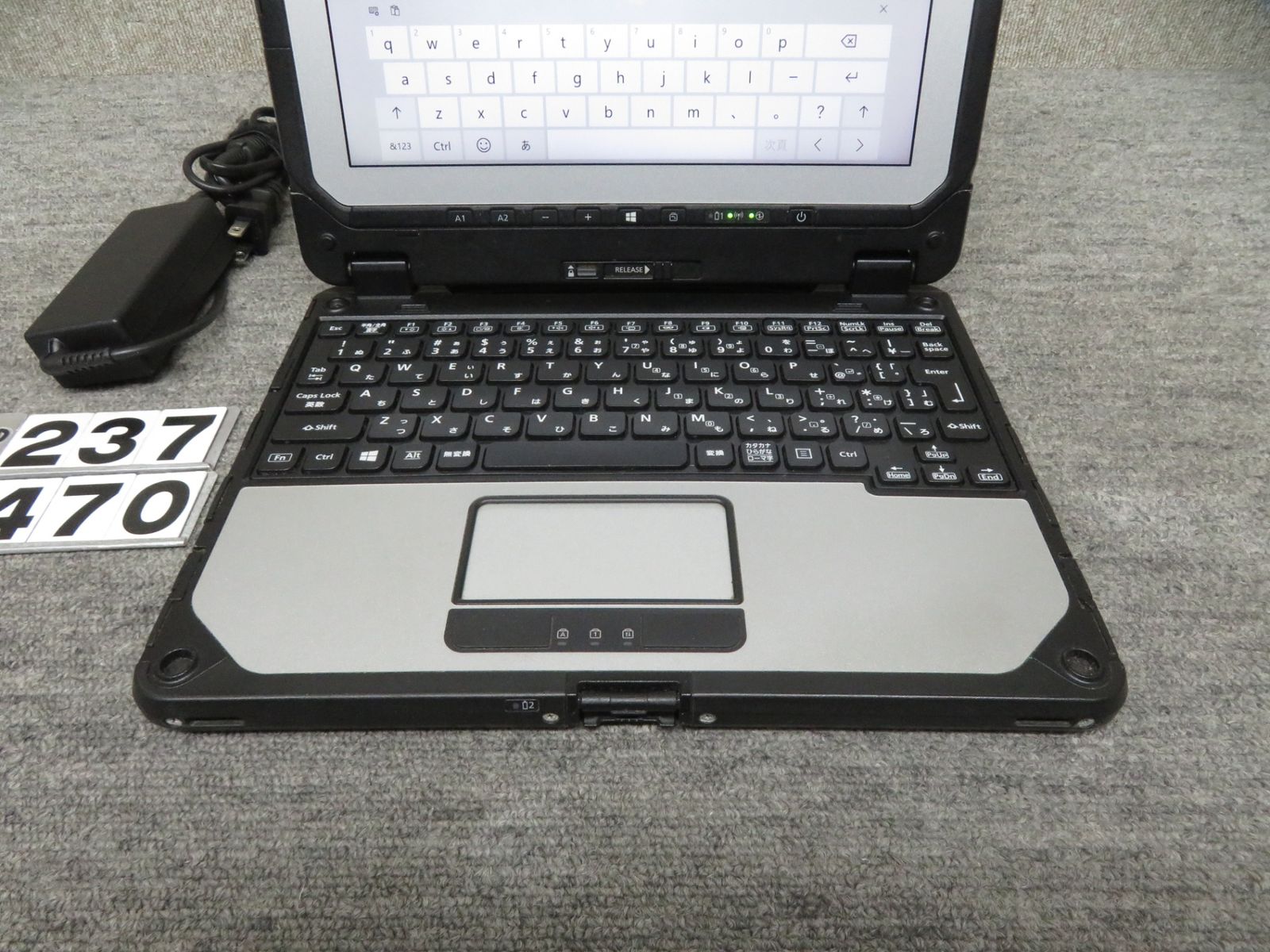 Panasonic TOUGHBOOK 本体 CF-20 ひび割れあり Panasonic TOUGHBOOK