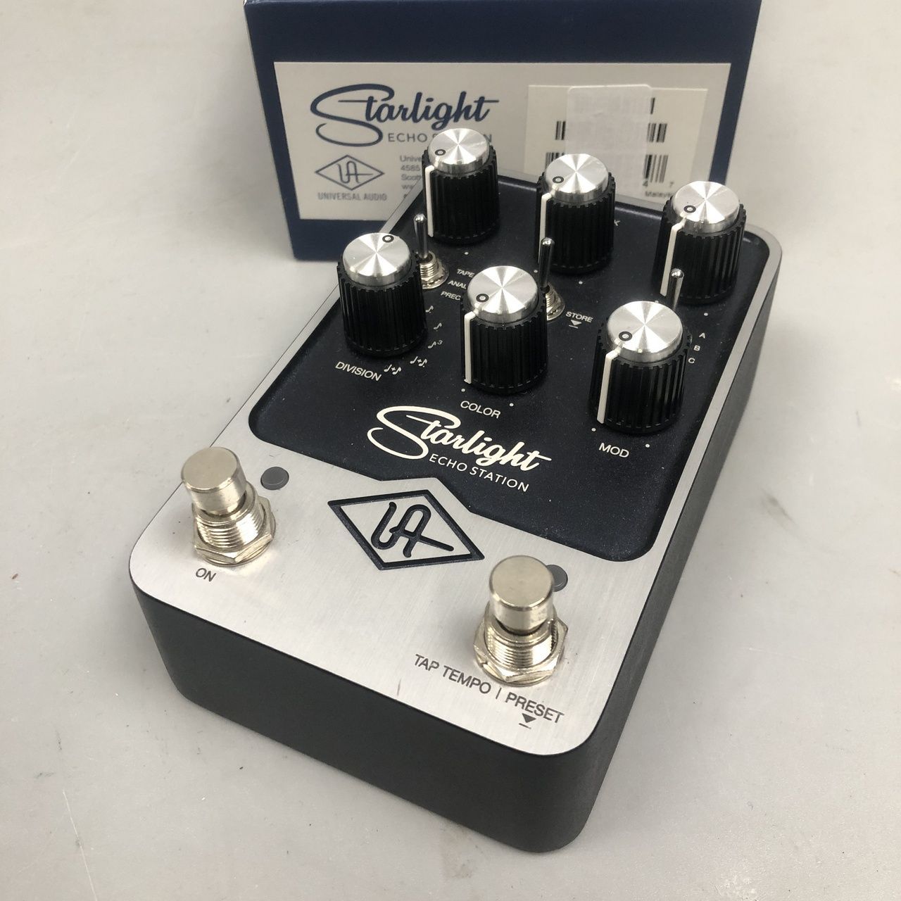 Universal Audio UAFX Starlight Echo Station