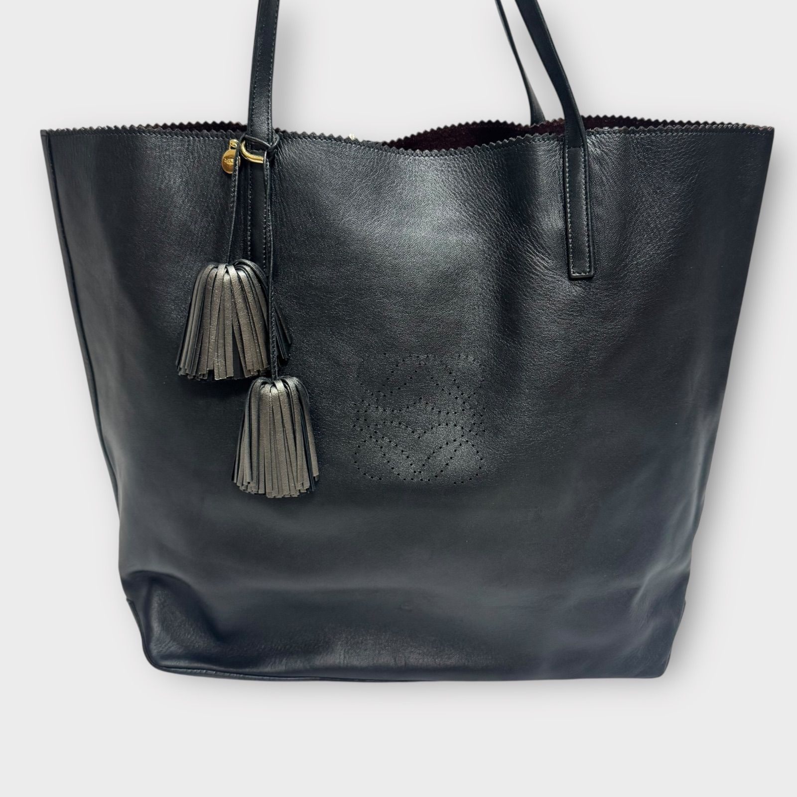 美品！LOEWE ロエベ アナグラム パンチングロゴ フリンジ トート