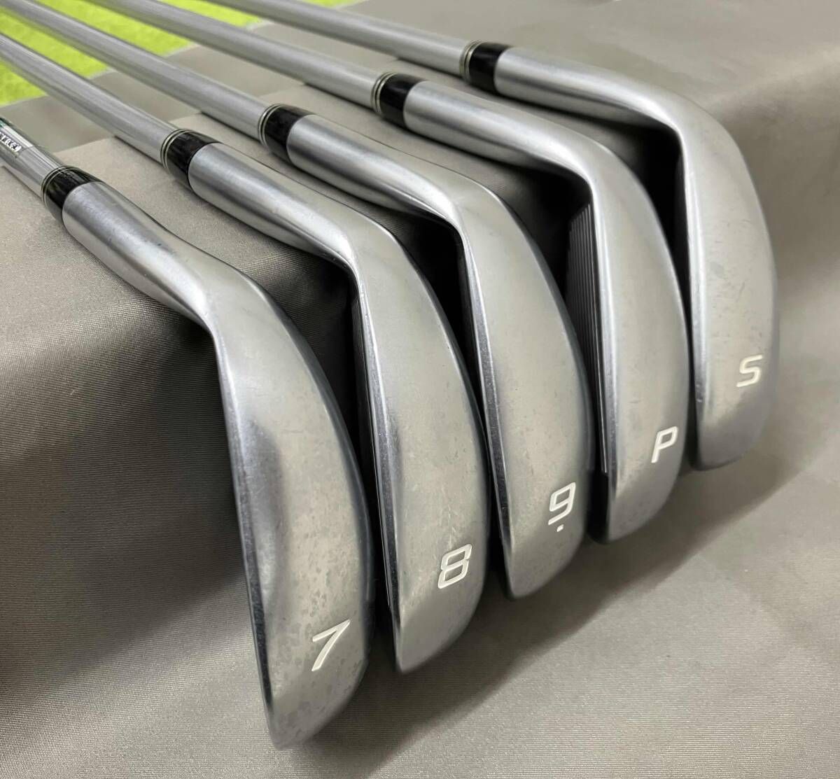 Nike 正規品マンチェスター レッドプレミア腕章長袖Beckhamボーダフォン マンチェスターユナイテッド 09 ホーム 長袖 ユニフォーム NIKE ＜2009