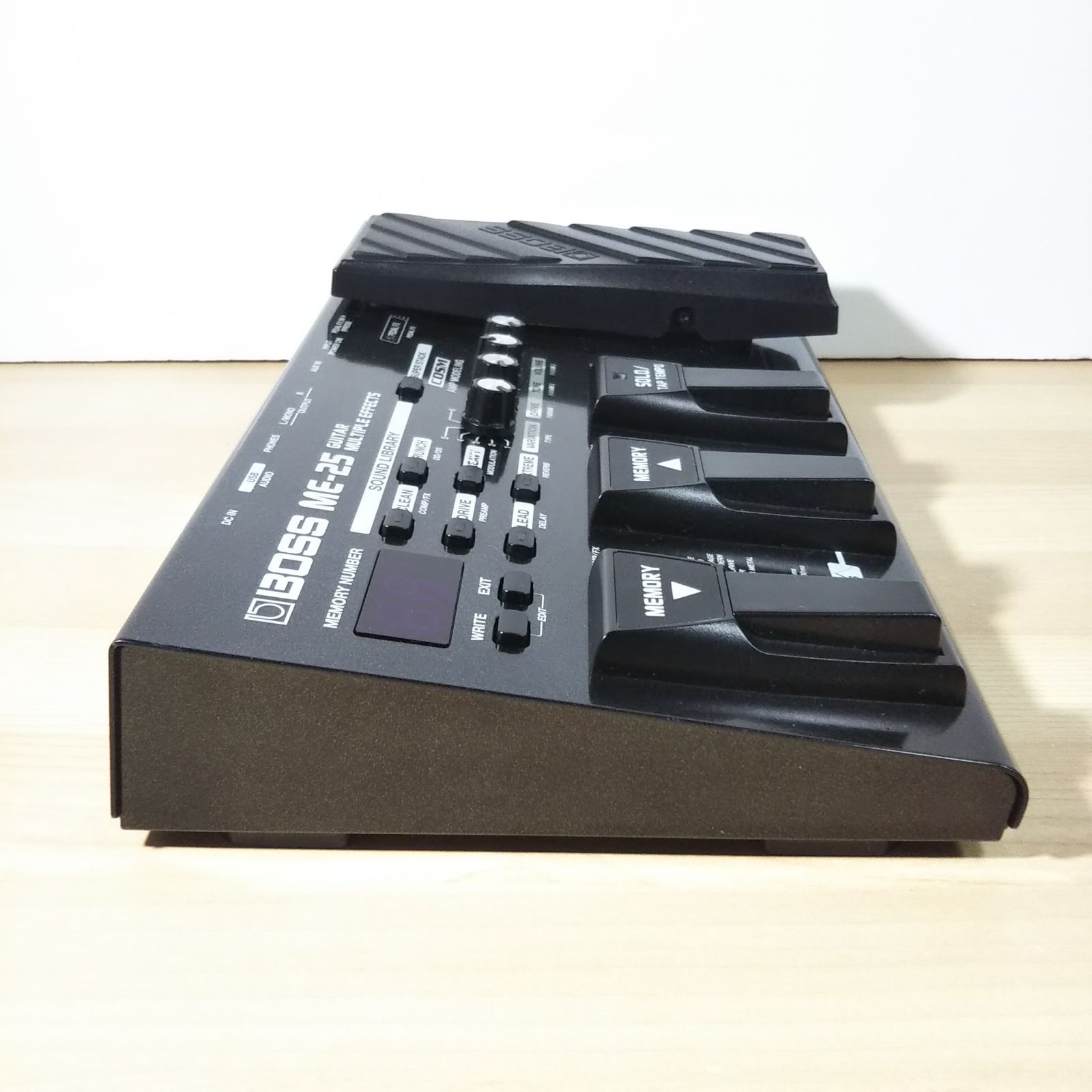 BOSS ME25 マルチエフェクター【中古】 BOSS ME-25 GUITAR MULTIPLE EFFECTS 中古品 - メルカリ