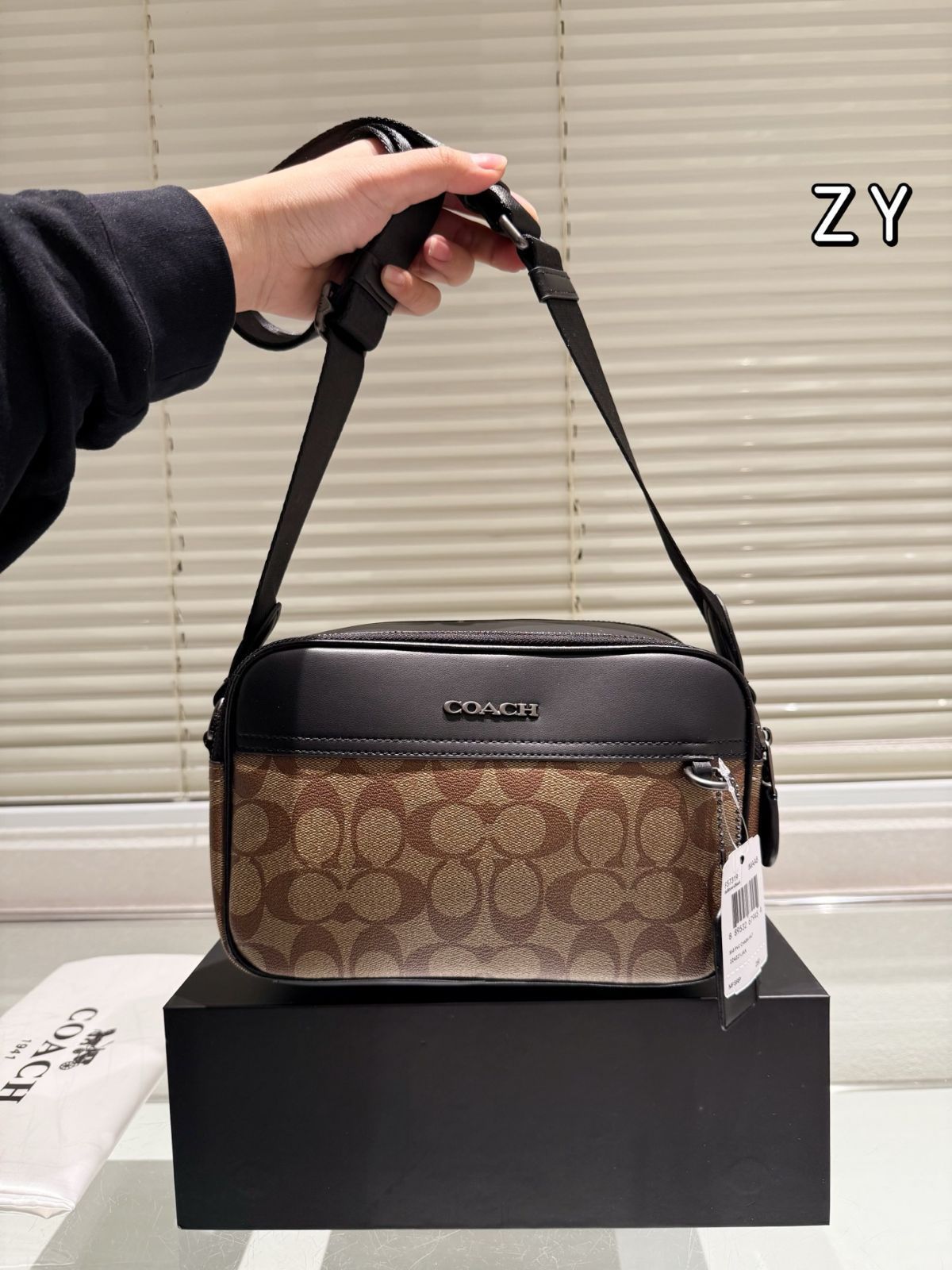 【極美品】COACH コーチ バッグ GRAHAM CROSSBODY COACH® Outlet | Graham Crossbody Bag
