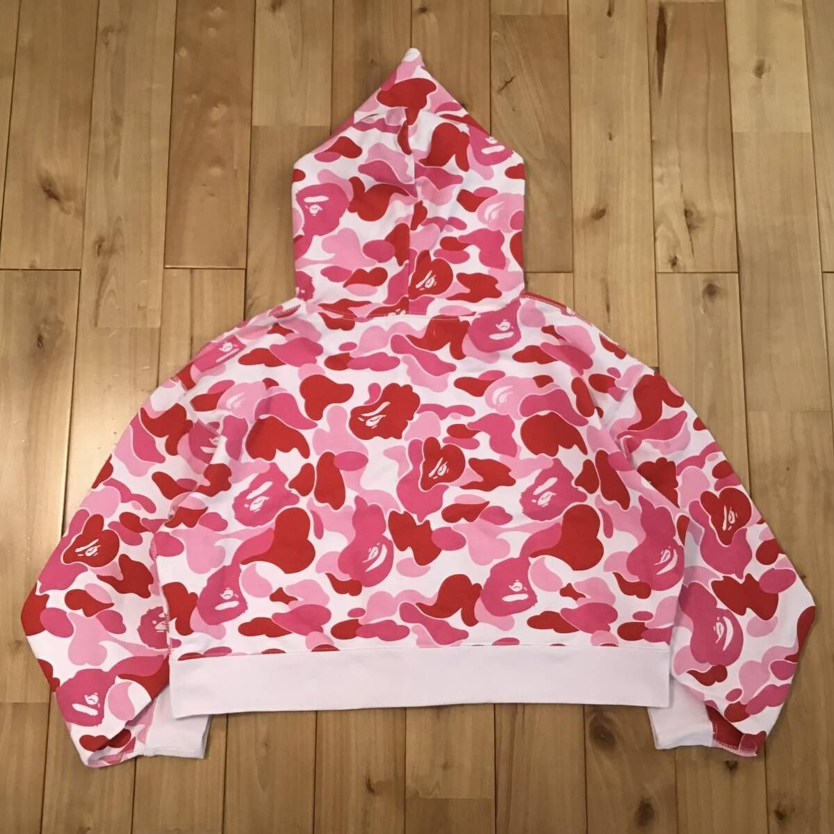 アベイシングエイプ ジップアップフーディー ファイヤーカモ ピンク Sサイズ アベイシングエイプ A BATHING APE 美品 スウェット ジップ