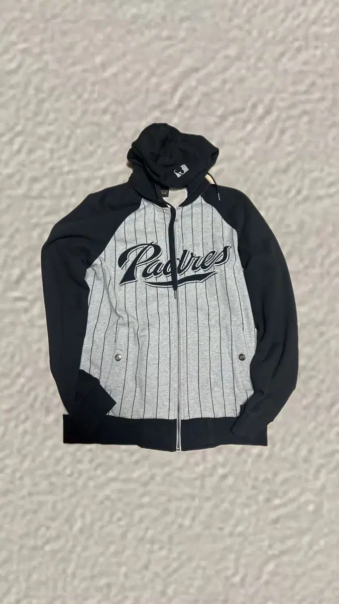 MLB サンディエゴ パドレス 起毛 フードジップアップ