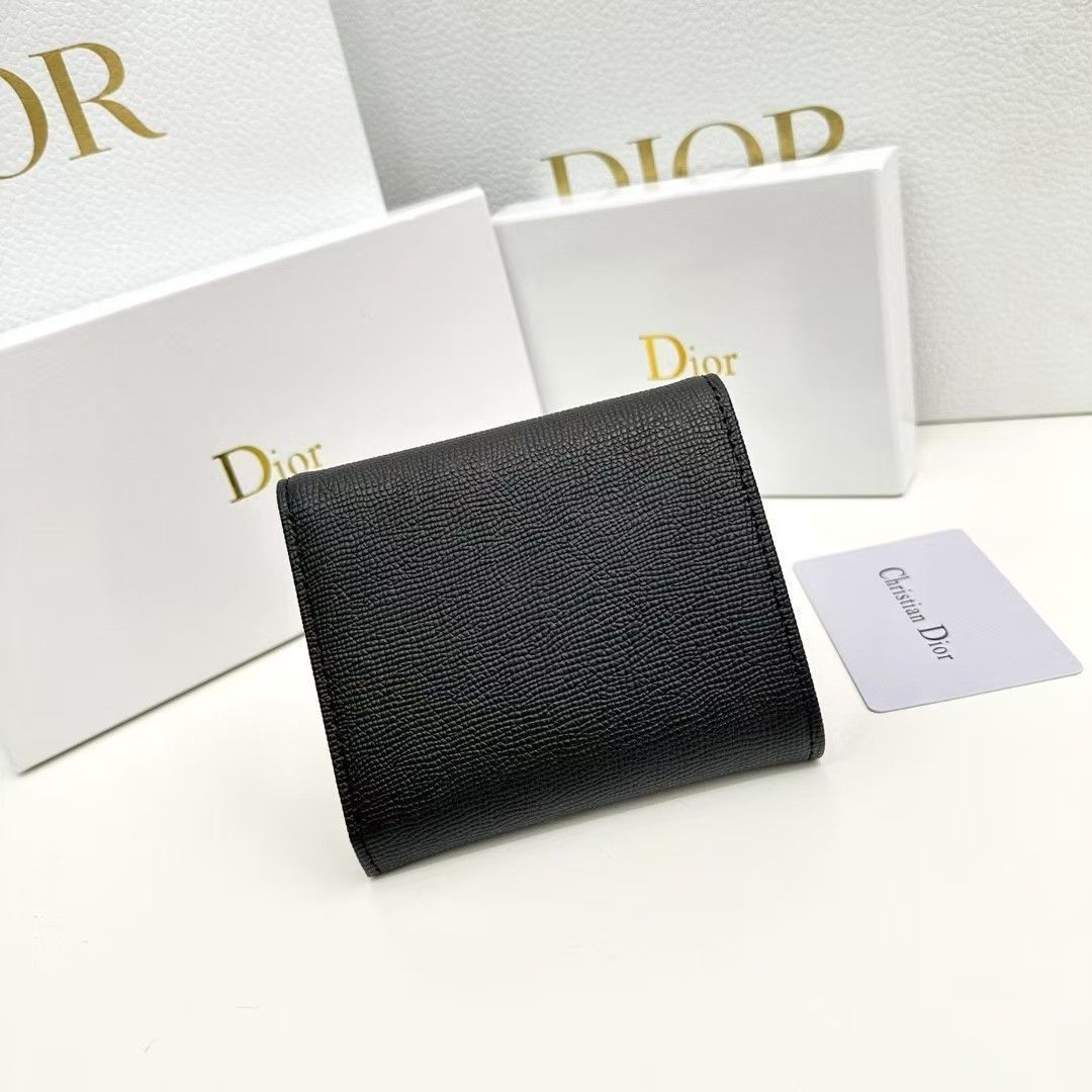 新品未使用 DIOR財布[本日特価|新品未使用品]-WTO輸入1 - メルカリ