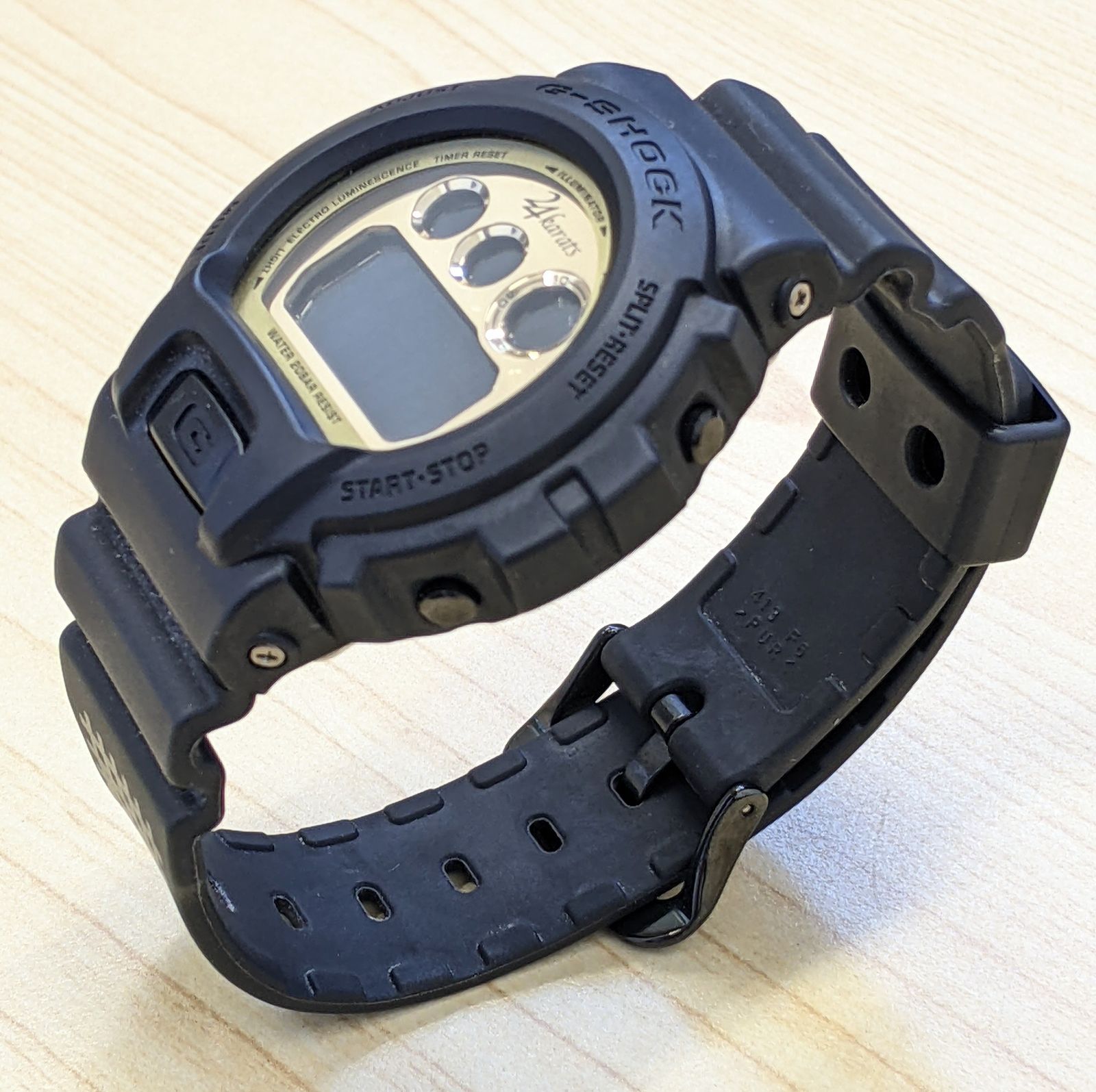 極美品 電池新品 箱付属 G-SHOCK 24karats DW-5600コラボ G-SHOCK Gショック 24karats コラボモデル DW-6900FS 電池切れ