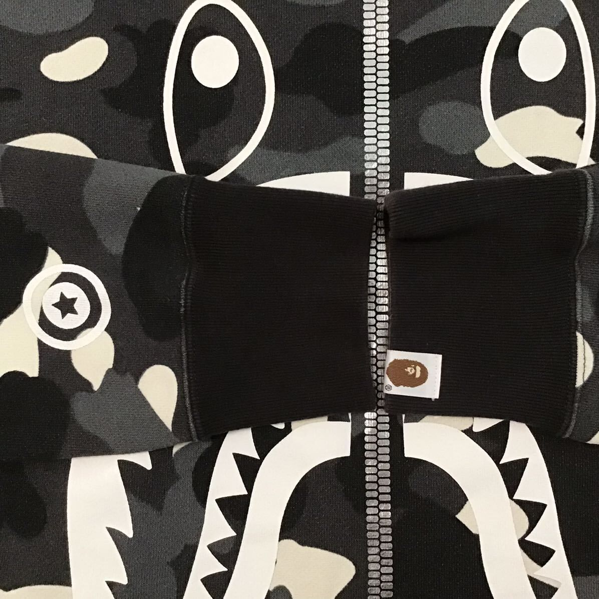 ☆蓄光☆ City camo シャーク 長袖スウェット Sサイズ a bathing ape