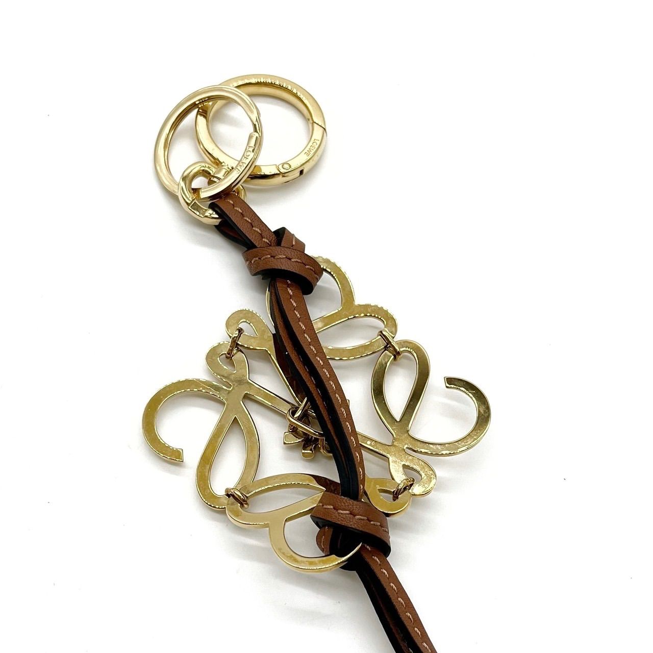 【GK-421】 美品! LOEWE ロエベ キーリング キーホルダー アナグラム シルバー 箱付き お洒落なデザイン 銀色 ブランド アクセサリー ロエベ LOEWE キーリング バッグチャームレザー ベージュ