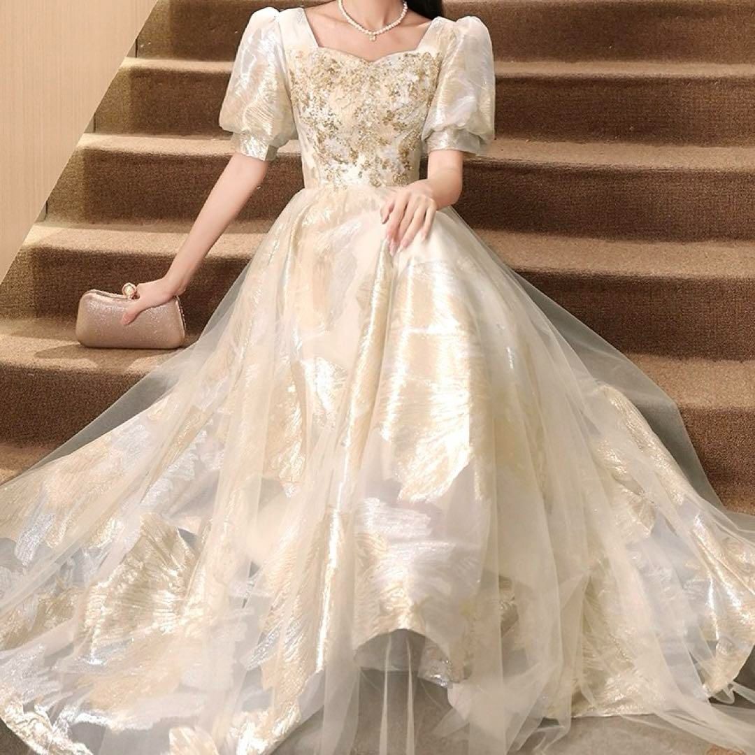 花柄がオシャレなパフスリーブ イブニングドレス?.?