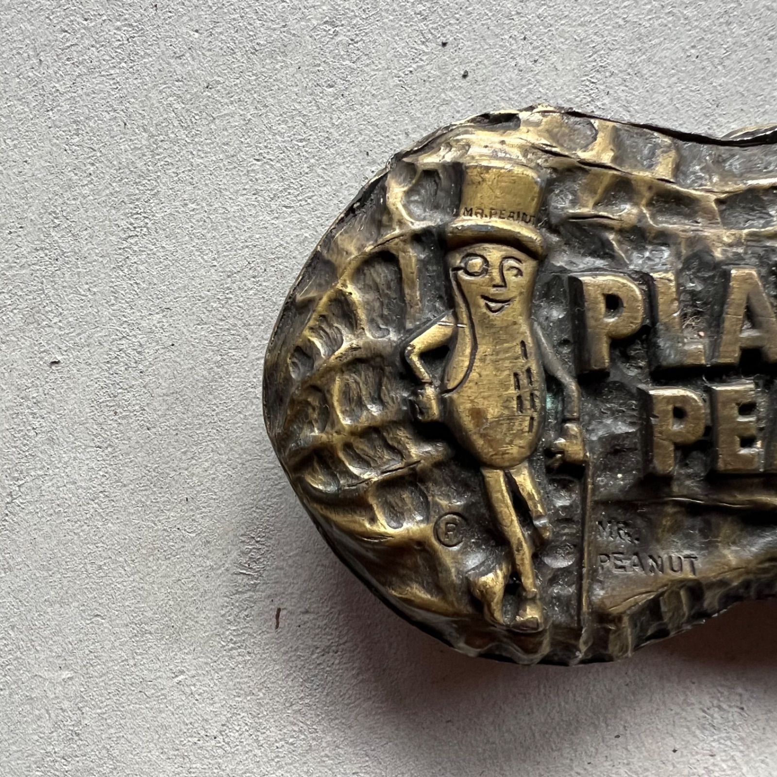 M1451 Vintage 70s ミスター ピーナッツ ベルト バックル M1451 Vintage 70s ミスター ピーナッツ ベルト バックル - メルカリ