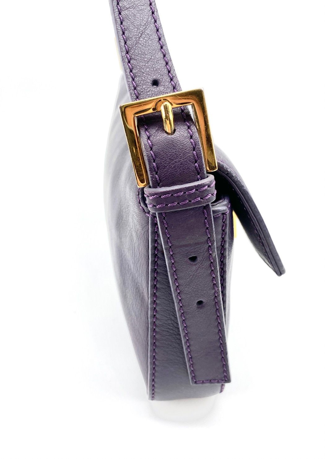 FENDI フェンディ マンマバケット ショルダーバッグ レザー パープル